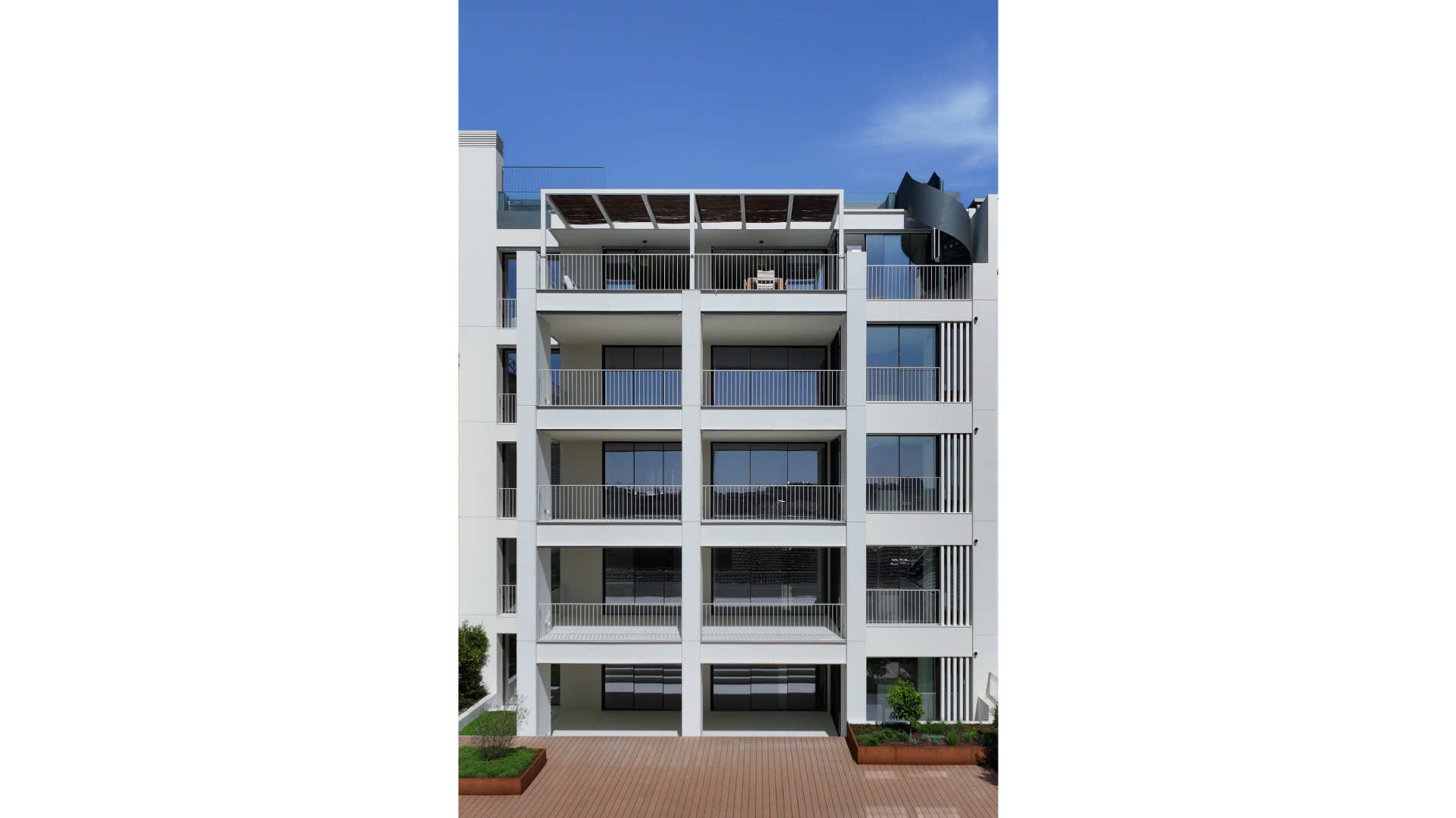 Edifício de Habitação - Rua Álvares Cabral